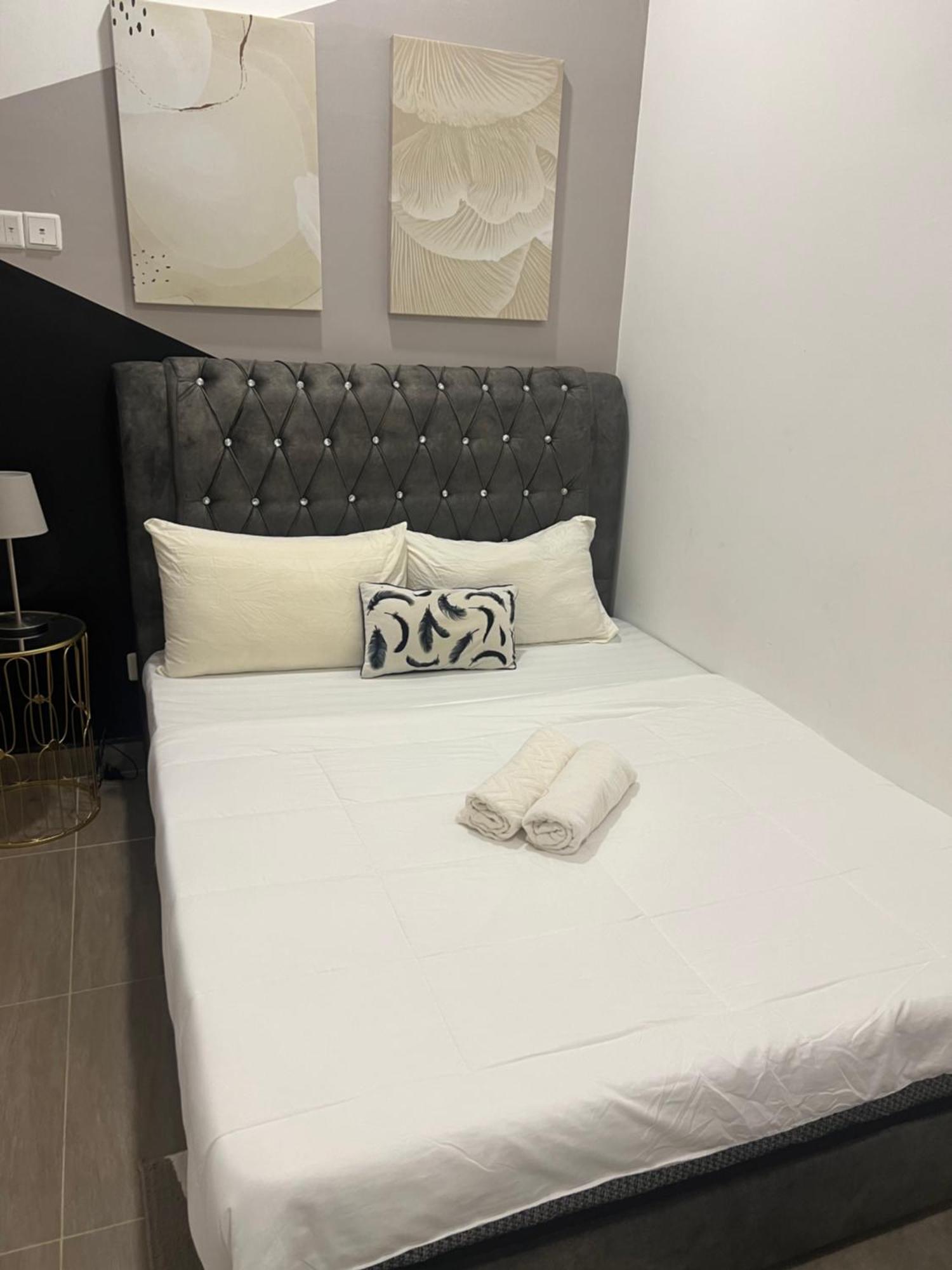 Rizz Residence Troika Kb Kota Bharu Exteriér fotografie